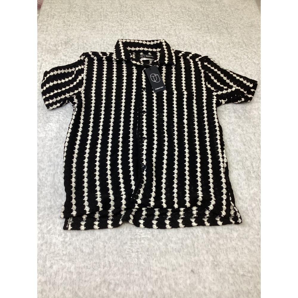 Original Use Mens Black-White Striped Texture Knit Button Down Shirt Size M.